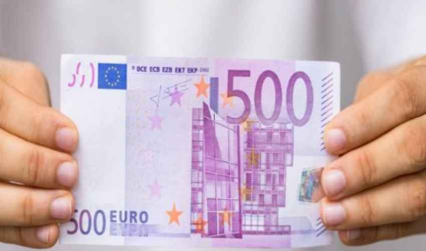 bonus 500 euro 18enni